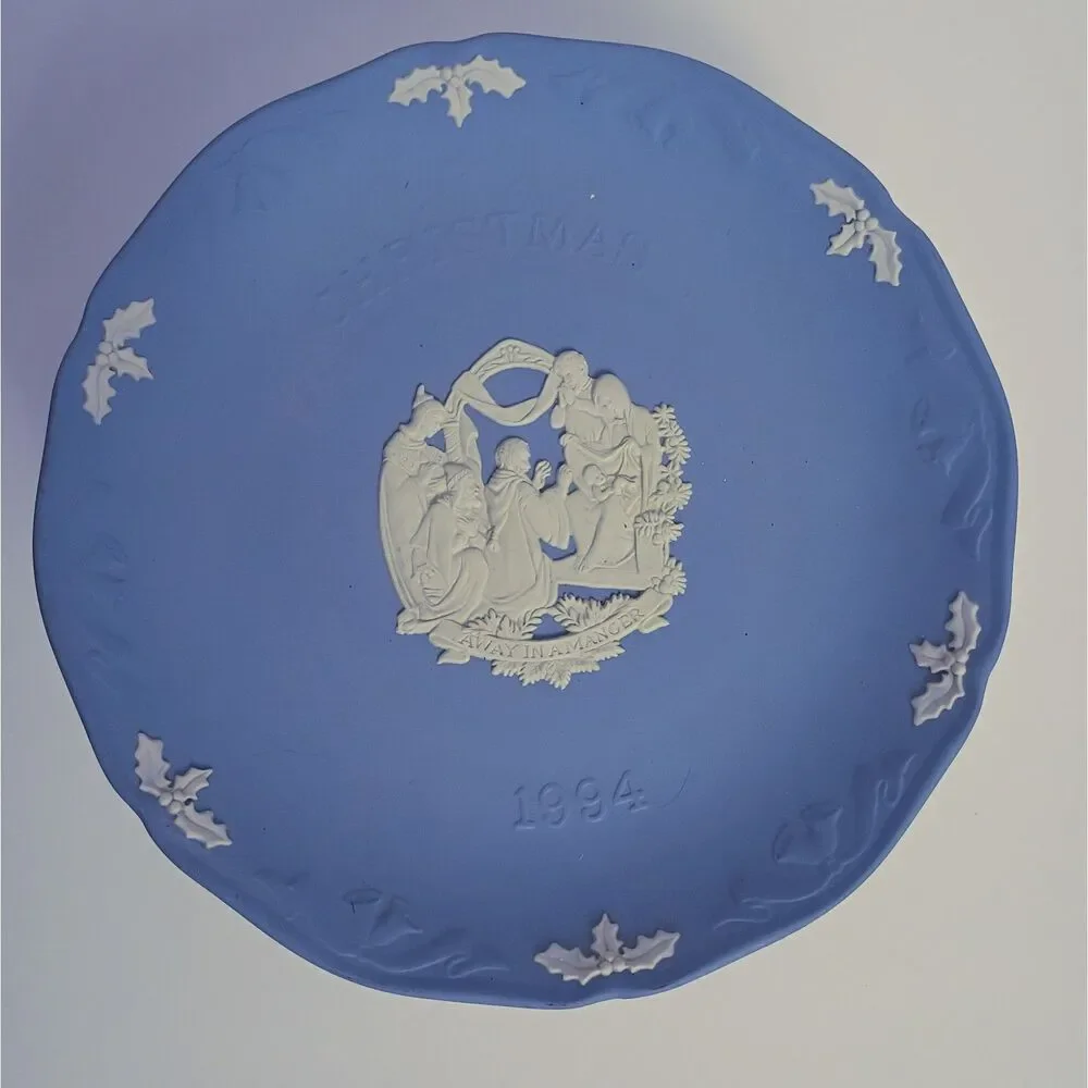 Vintage 1994 Wedgwood Blue Jasperware Christmas Plate 
